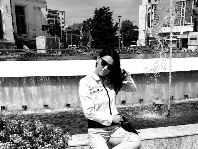 JoliDanielle - Élő pornó és szexkamera - 11461368