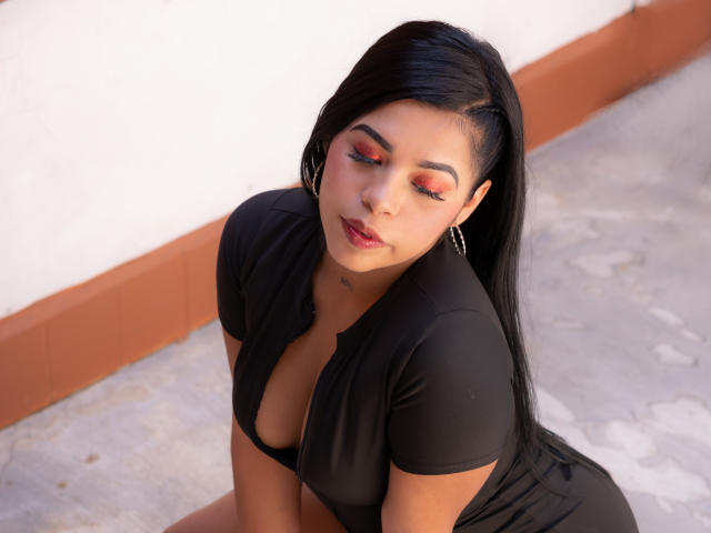 TrixieBrown - Live sexe cam - 11476488