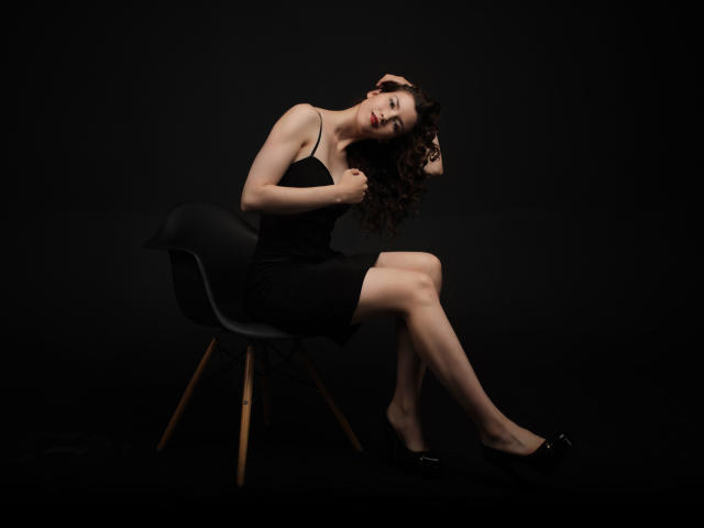 AliciaNewell - ライブポルノ&amp;セックスカム - 11484440