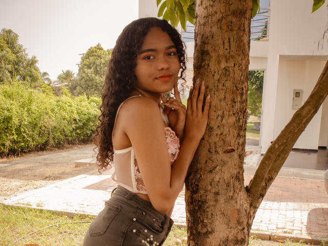 VanesaBukr - сексуальная веб-камера в реальном времени - 11500016