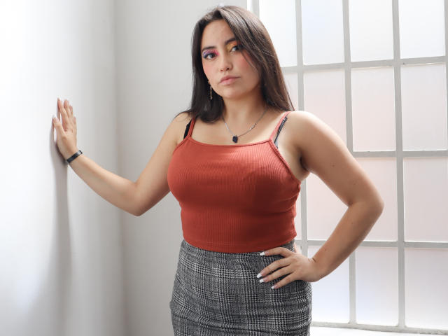 LindaFerrari - Camera khiêu dâm &amp; quyến rũ trực tiếp - 11513912