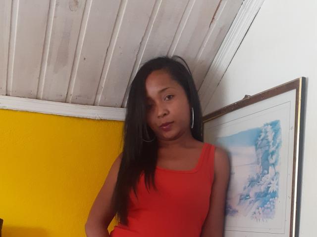 EliaPink - Sexe cam en vivo - 11518000