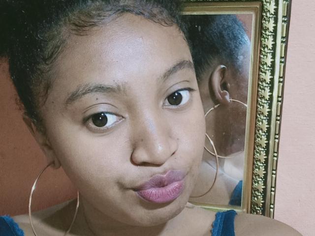 Aurellie - сексуальная веб-камера в реальном времени - 11524332