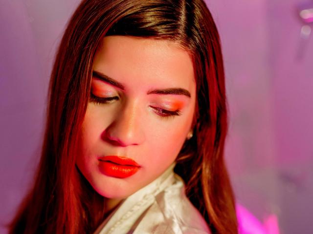 AdaMorett - Live Sex Cam - 11531280