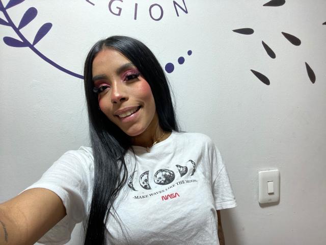 BelindaDecker - Live porn &amp; sex cam - 11534136