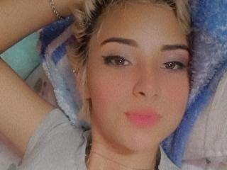 AliceAbernaty - Élő pornó és szexkamera - 11538828