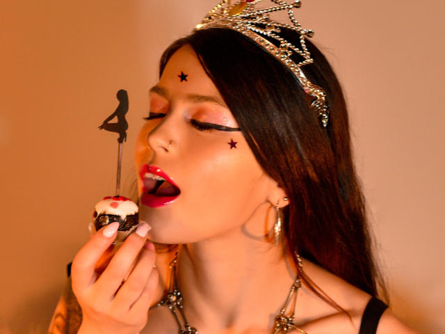 JolieDeluxe - Live porn &amp; sex cam - 11538956