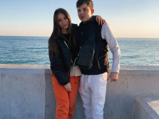 MonicaAndRian - Sexe cam en vivo - 11540340