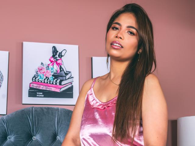 SaraHenaoz - Live sexe cam - 11543376