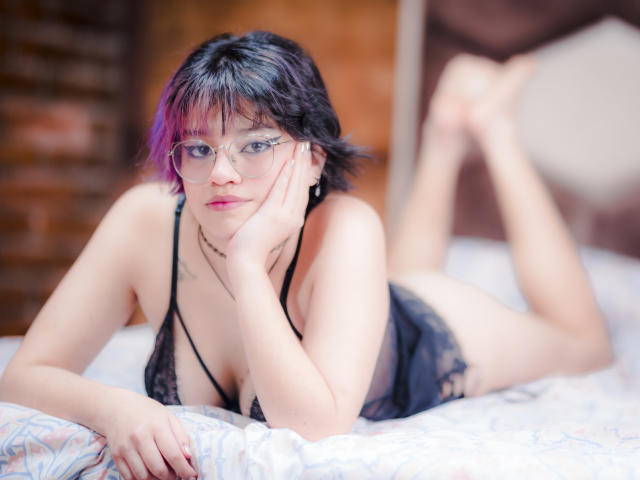MarcelinAndJulia - Live sexe cam - 11549724