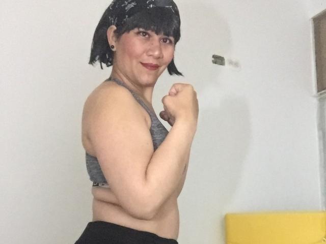 LvyPoison - Live sexe cam - 11555040