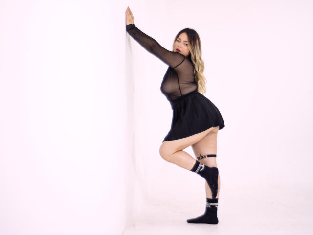 CarolineFoster - Live porn &amp; sex cam - 11558104