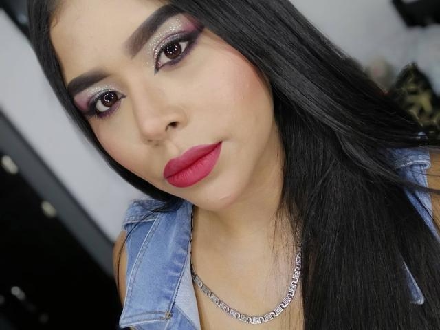 AmeliaBrun - Sexe cam en vivo - 11571548