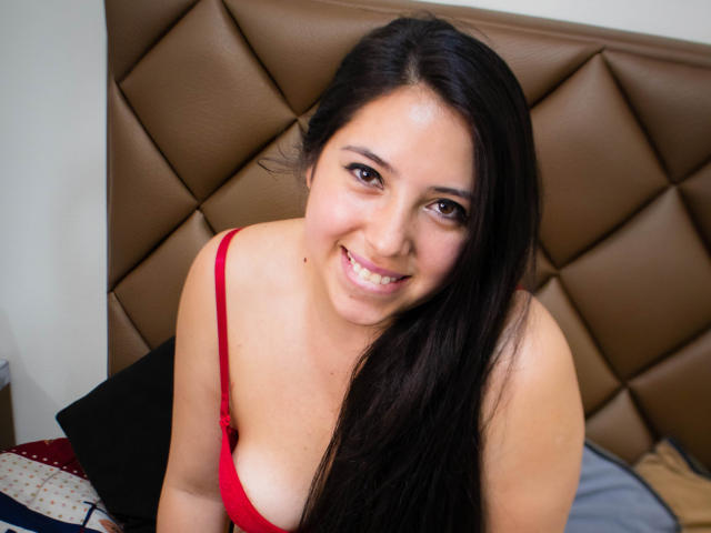 EsterGutierrez - Live porno og sexkamera - 11574296