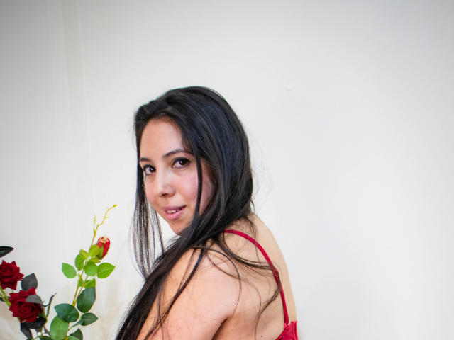 EsterGutierrez - Élő pornó és szexkamera - 11574328