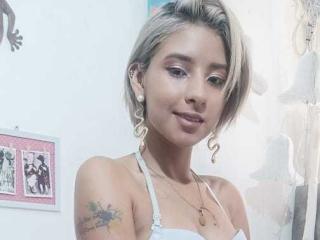 AliceAbernaty - Élő pornó és szexkamera - 11576092