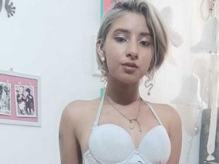AliceAbernaty - Sexe cam en vivo - 11576108