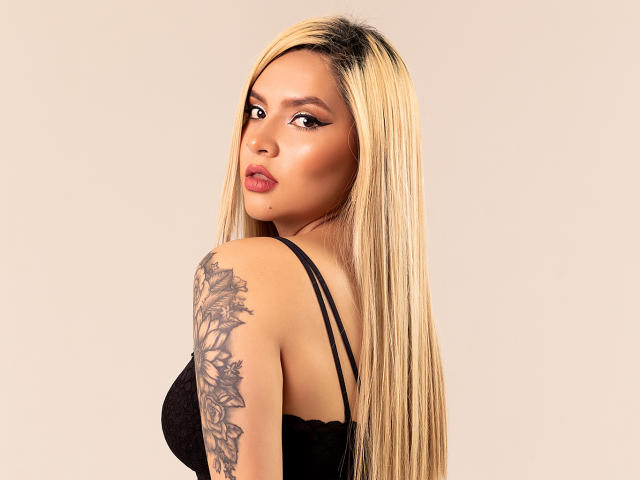 NayaCox - сексуальная веб-камера в реальном времени - 11578592