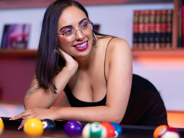 ChloeMarss - Porno na żywo i seks kamera - 11586808
