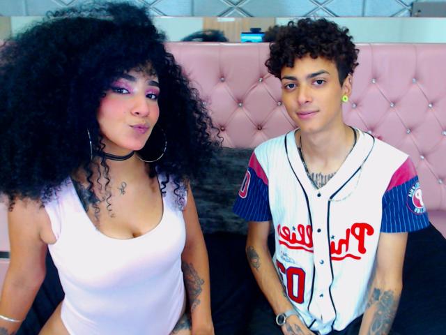 NahomyAndRenne - Sexe cam en vivo - 11589128