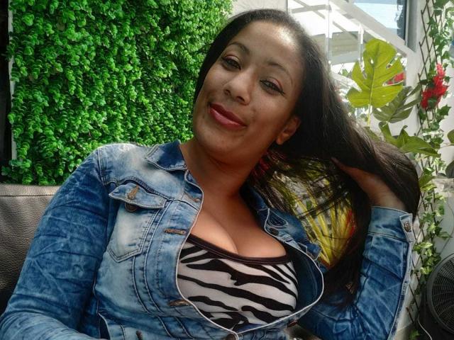 AnyelaX - Live sexe cam - 11601680