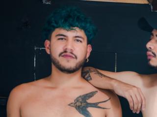 DamianAndJupiter - Live porn &amp; sex cam - 11602088