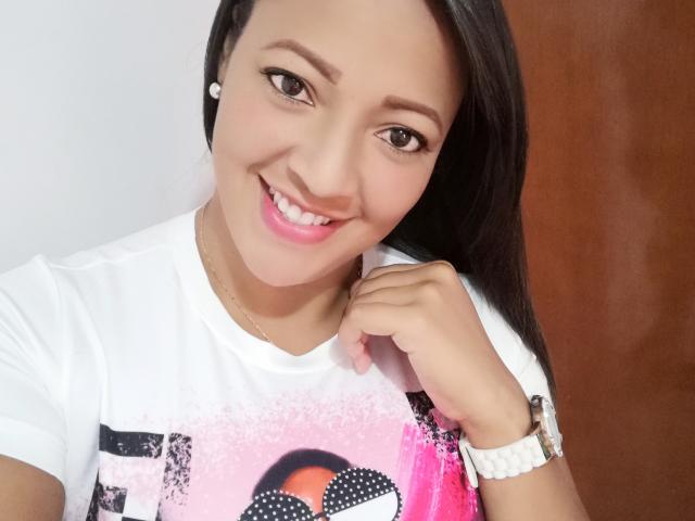 ShantalDuxe - Live sexe cam - 11614760