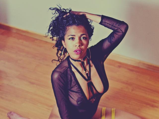 EvaLilith - Live sexe cam - 11637396
