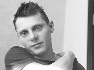 RenatQLux - Live porn &amp; sex cam - 11638264