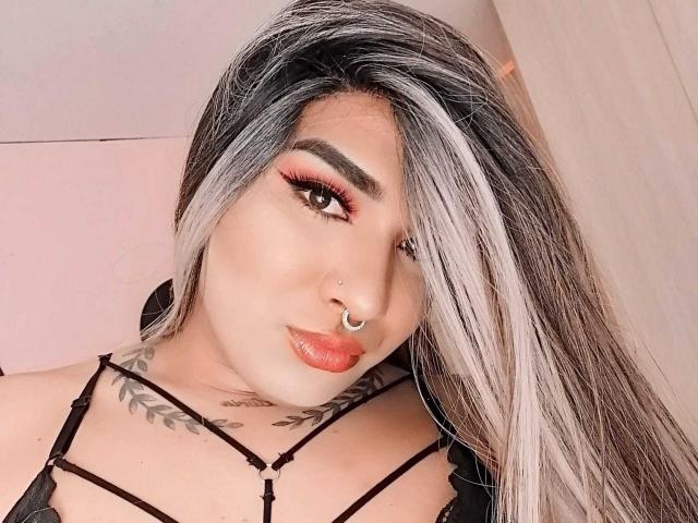 AntonellaCas - Live porn &amp; sex cam - 11639892