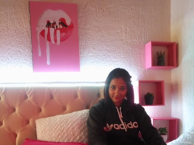 MiaSpace - Live porn &amp; sex cam - 11640128