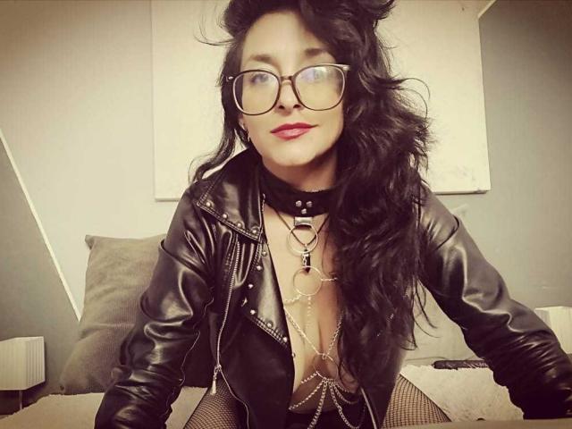 JanisAdkins - Live sexe cam - 11642572