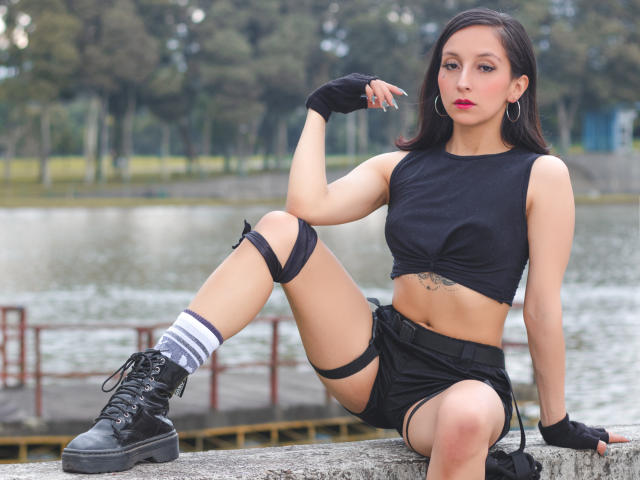 ScarlethDiamond - Live sex cam - 11669556