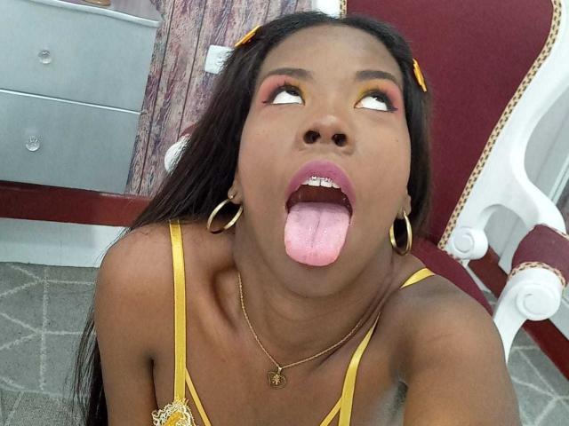 EbonyYulia - Sexe cam en vivo - 11684700