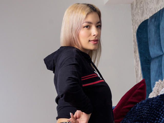 AllysonGarcia - Sexe cam en vivo - 11689720
