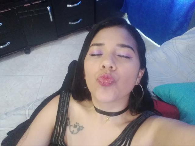 PauletteLove - Live sex cam - 11709712