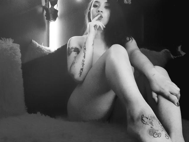 LeilaDraven - Live sexe cam - 11729300