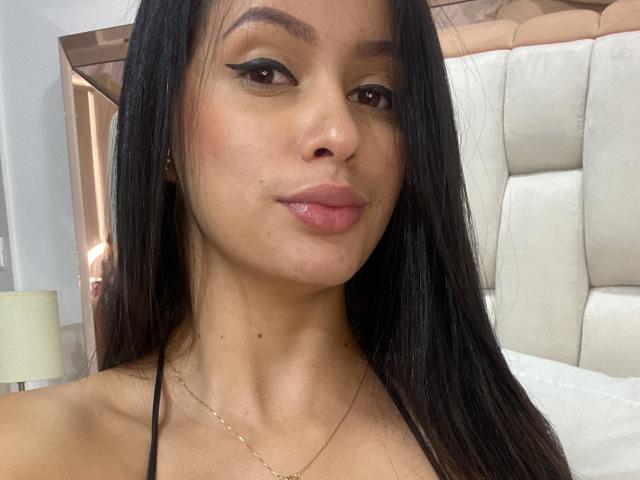 EmilyParkerr - Live sex cam - 11735168