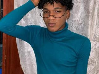 Golden69 - Live porn &amp; sex cam - 11737668