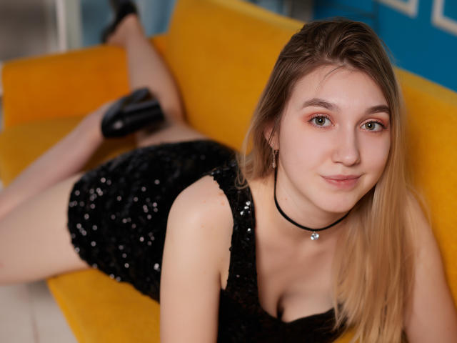 MilanaGolden - сексуальная веб-камера в реальном времени - 11743300