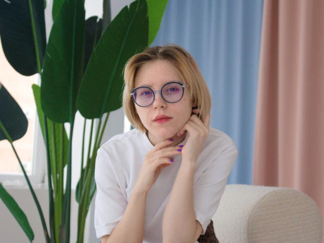 BeckyDor - сексуальная веб-камера в реальном времени - 11744328