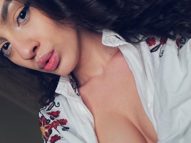 VievienneClemente - ライブポルノ&amp;セックスカム - 11753604