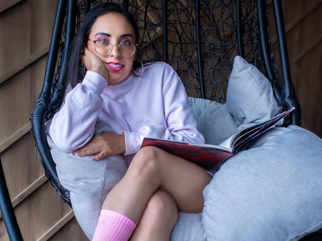 ChloeMarss - Live porn &amp; sex cam - 11766900