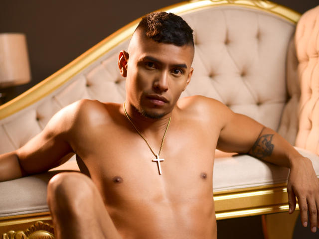 AlexKing69 - Sexe cam en vivo - 11770480