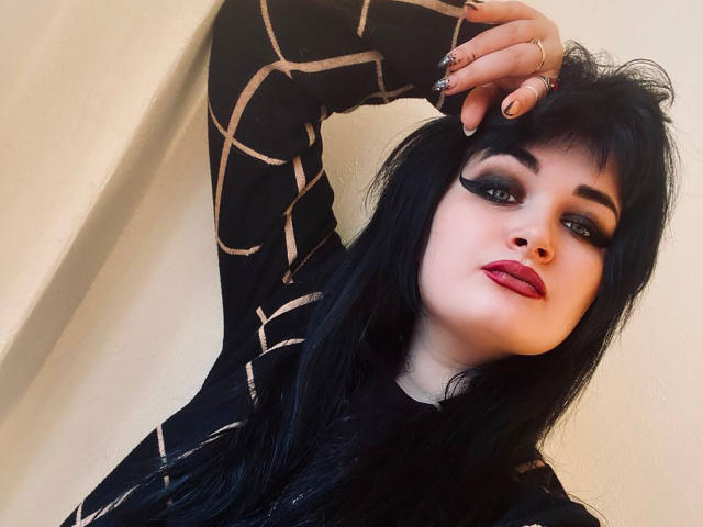 Villanelle - Live porn &amp; sex cam - 11778120
