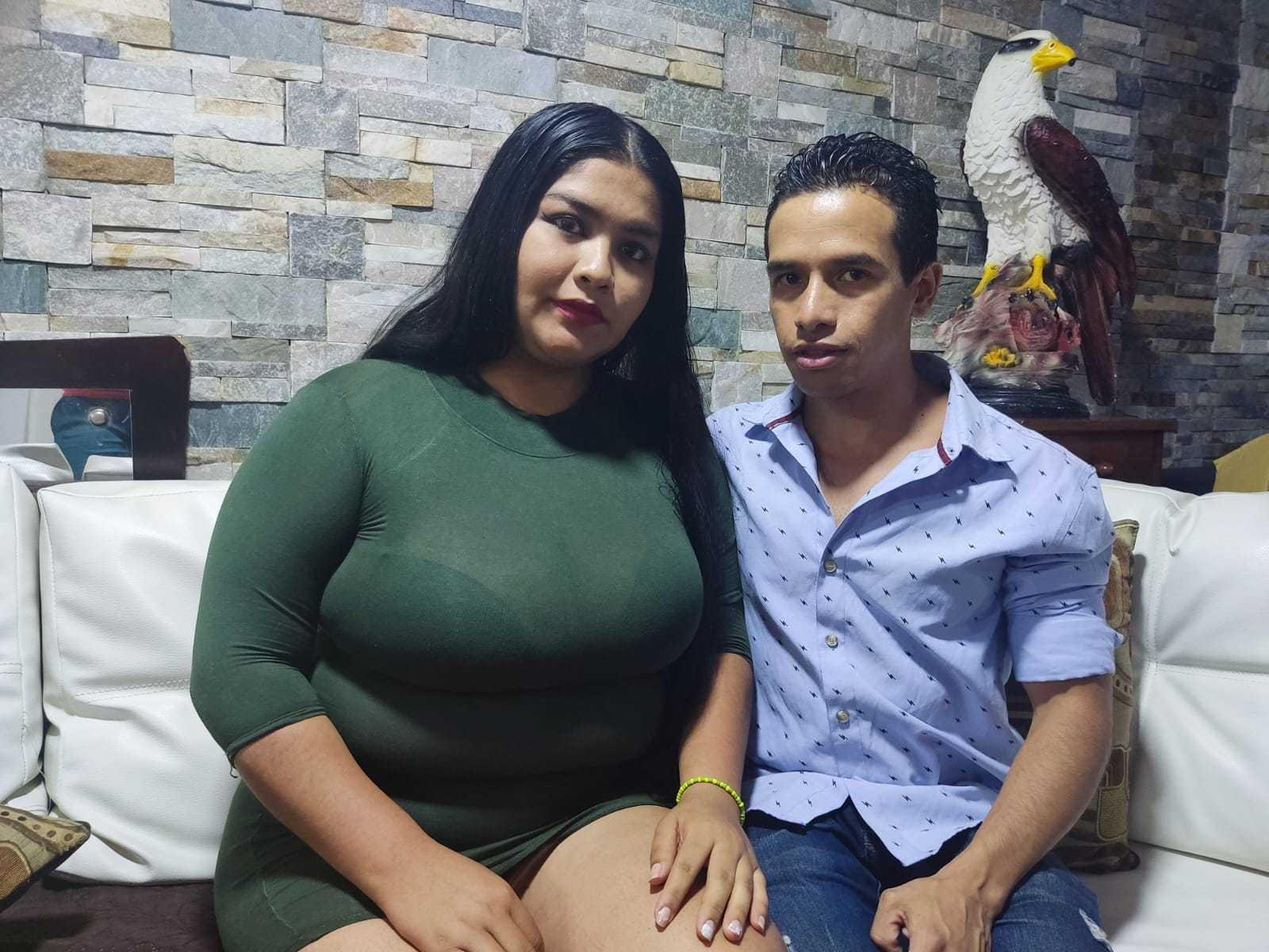 CandyAndJahg - Live sexe cam - 11781120