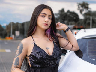 ErinHadid - Live porn &amp; sex cam - 11787344