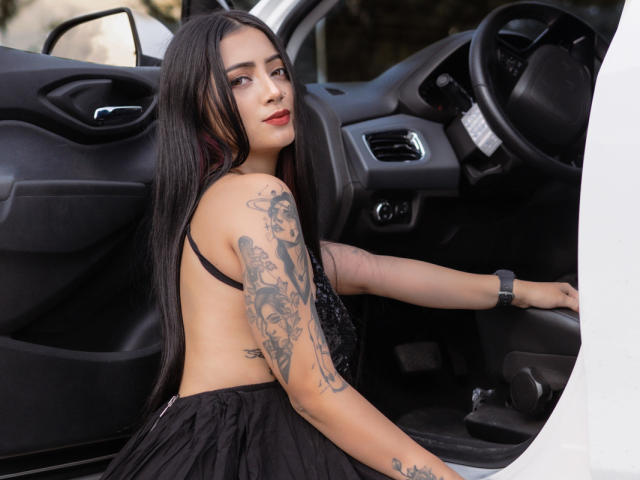 ErinHadid - Live porn &amp; sex cam - 11787348