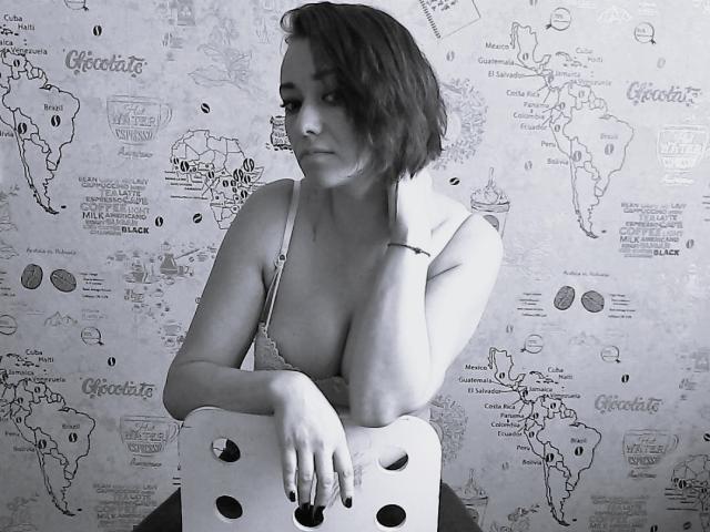 LottieEleonora - Sexe cam en vivo - 11787804