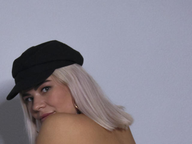 AdeleMorton - Sexe cam en vivo - 11790948